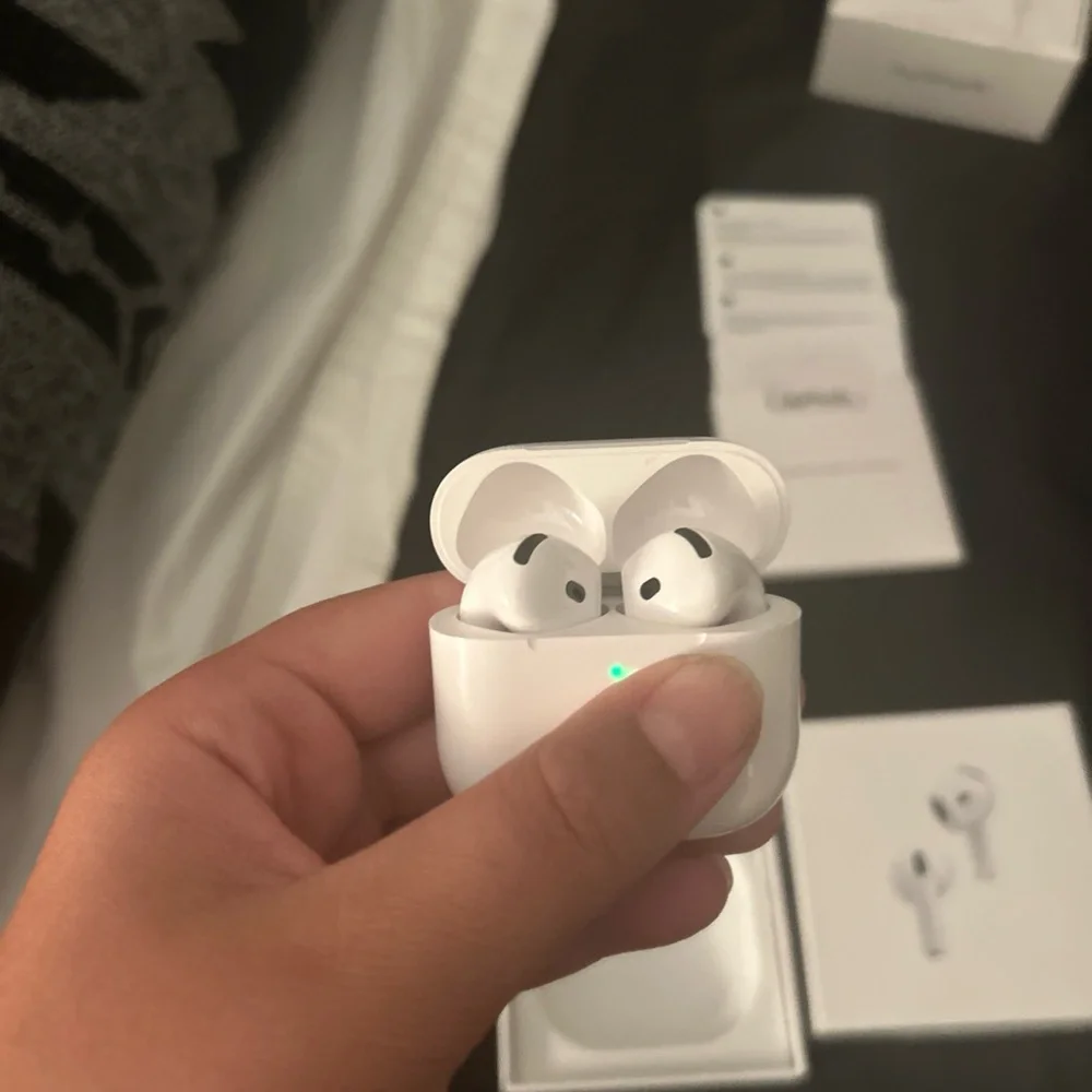 Apple AirPods Pro Box
